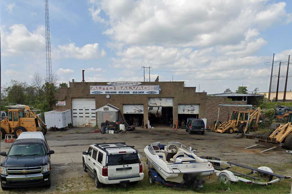 Shuster's Auto Salvage at 999 S Market St, Wilmington, DE 19801