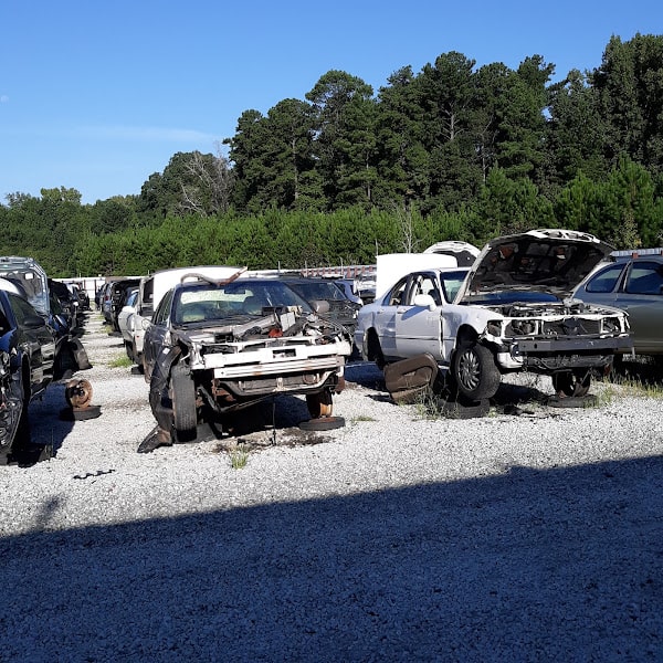 S&W U Pull U Save Salvage yard at 1826 Lithonia Industrial Blvd